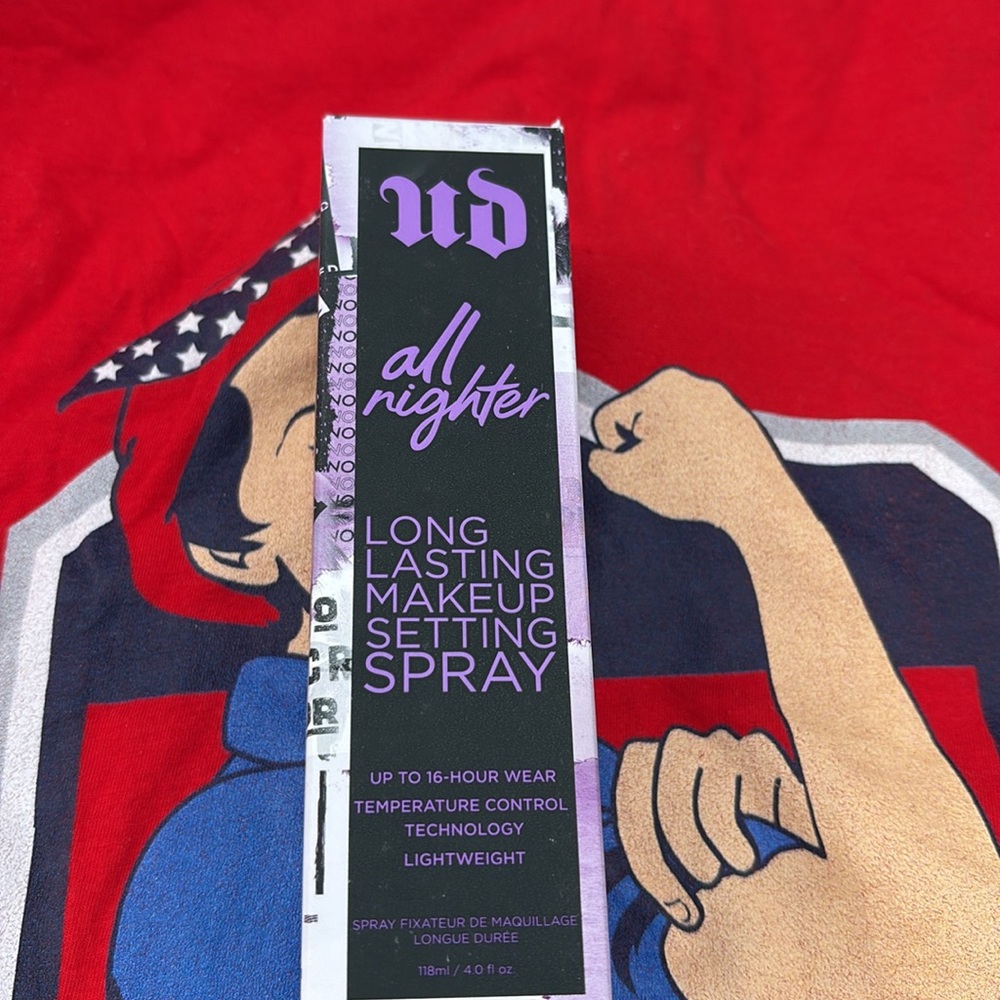 Skindinavia X Urban Decay All Nighter Long Lasting Makeup Setting Spray. $30x3 - Picture 2 of 7